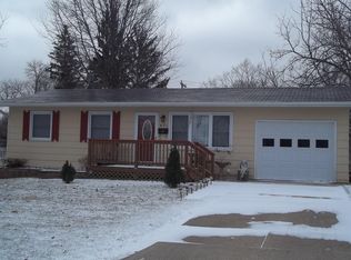 401 E South St, Marshalltown, IA 50158