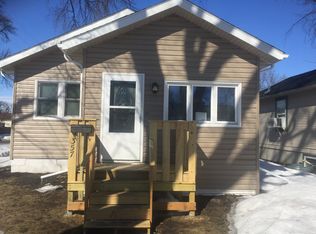 357 15th Ave S, Fargo, ND 58103