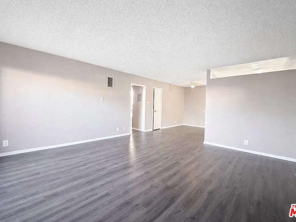 1208 W Adams Blvd #6