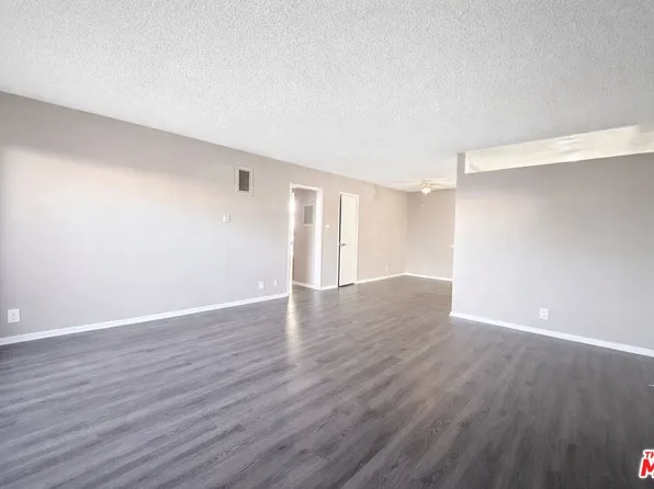 1208 W Adams Blvd, Los Angeles, CA