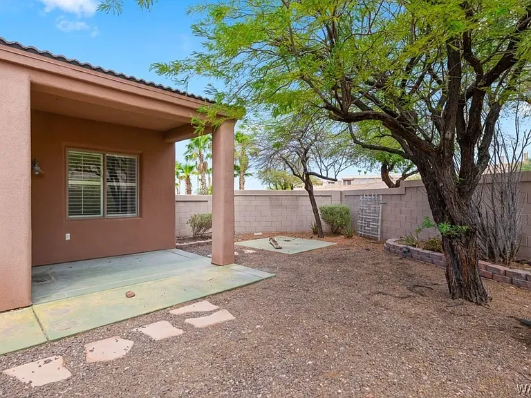 1085 Desert Marigold Cir — Photo 14