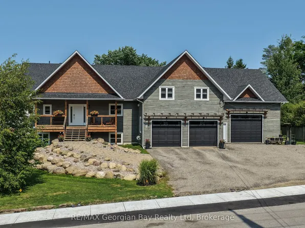 1 Park St, Penetanguishene, ON L9M 1P8