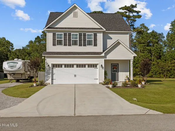 423 Stanford Court, Maysville, NC 28555