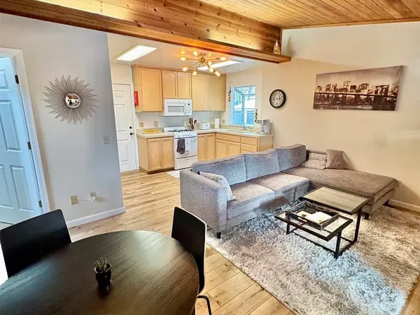 1207 Sheridan Rd, Concord, CA 94518