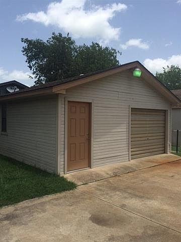 2nd image of 4121 Linklea Dr