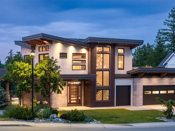 2022 Pebble Dr, Langford, BC V9B 0T4