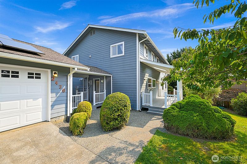 3rd image of 2438 N Bakerview Park Drive