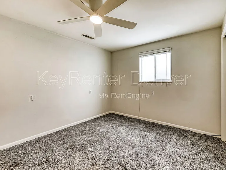 2226 W Baltic Pl — Photo 16
