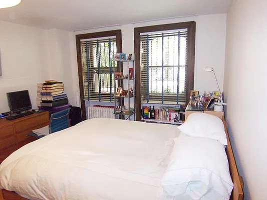 Sold by Sotheby's International Realty | media 17