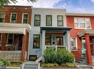 210 Cromwell Ter NE, Washington, DC 20002