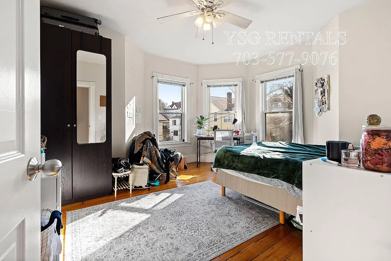 8 Rockledge St — Photo 2
