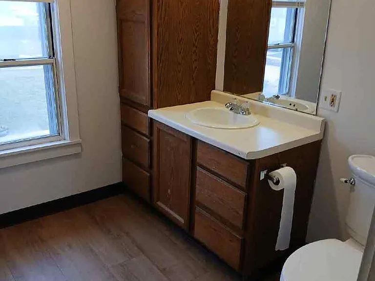 205 Walnut St — Photo 7