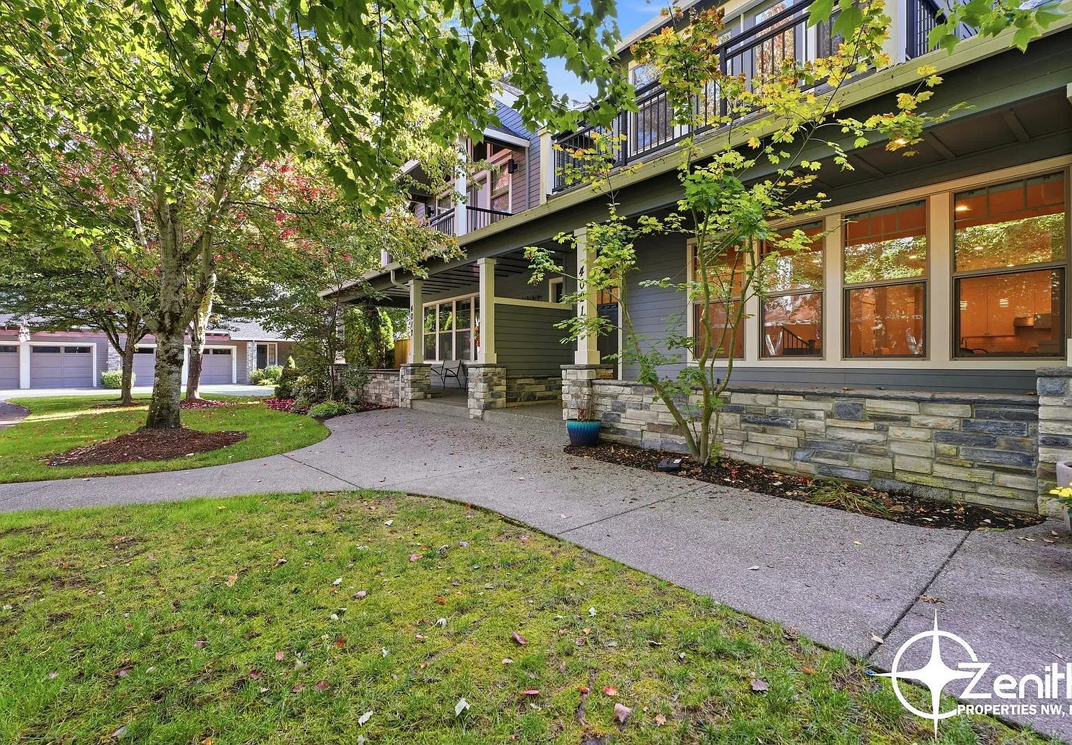 3 bed, 2.0 bath, 2236 sqft, $3,650 — Photo 3