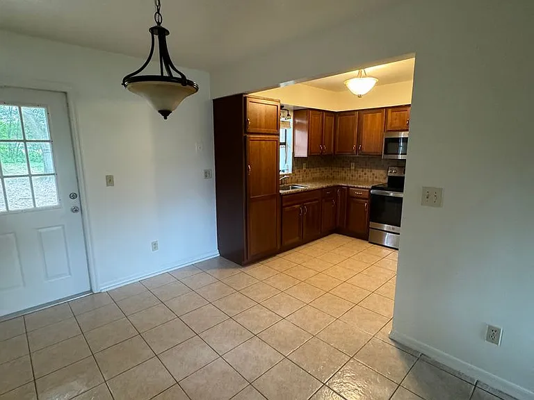 62 Teak Loop — Photo 6
