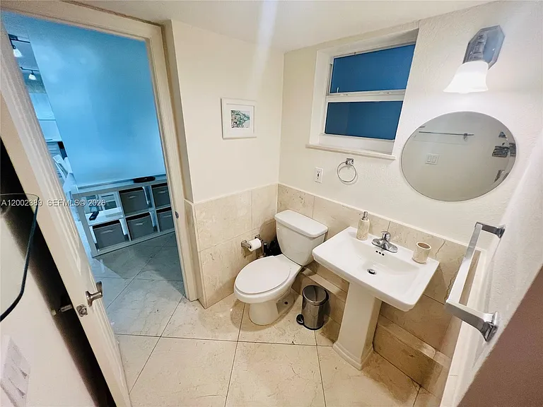 1750 James Ave #5D — Photo 25