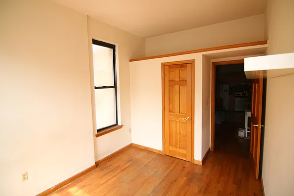 Rented by Guidance Realty Corp. | media 8