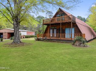 25541 Broadridge Dr, Picayune, MS 39466