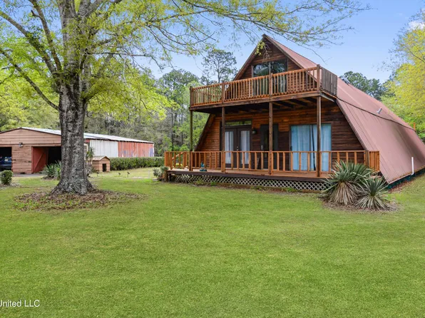 25541 Broadridge Dr, Picayune, MS 39466