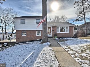 802 Pennsylvania Ave, Lemoyne, PA 17043