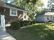 3 bed, 2.5 bath, 1316 sqft, $1,850 — Photo 3