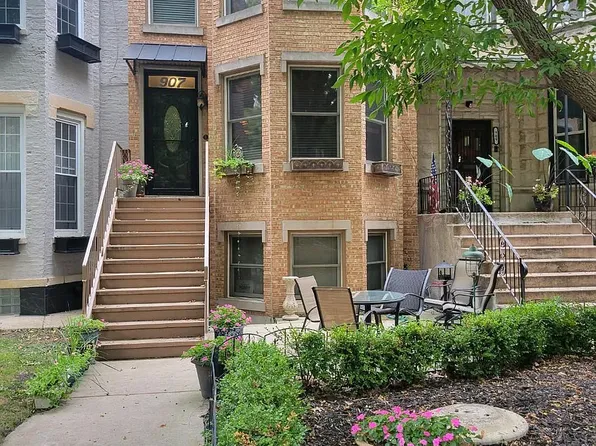 907 S Bishop St Unit 1, Chicago, IL 60607