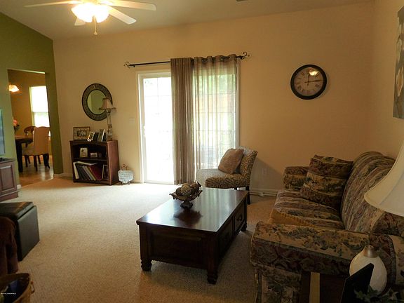 3rd image of 5608 Dry Creek Ln
