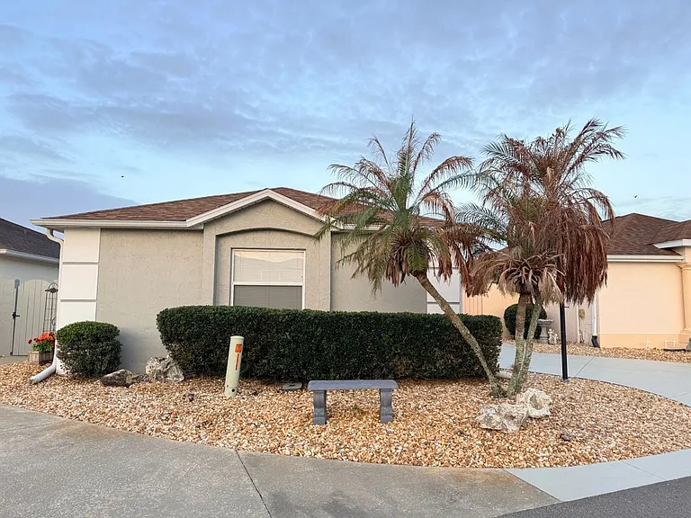 408 Duarte Ln — Photo 1