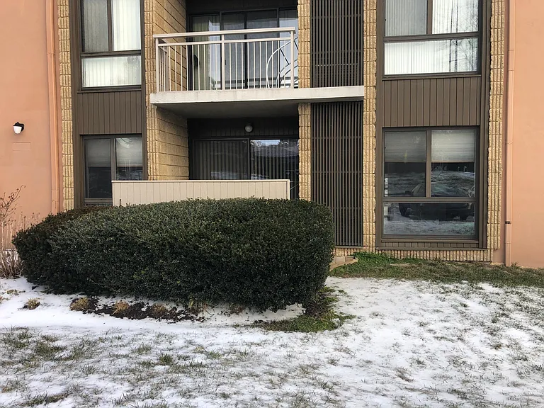 5909 Tamar Dr #4 — Photo 18