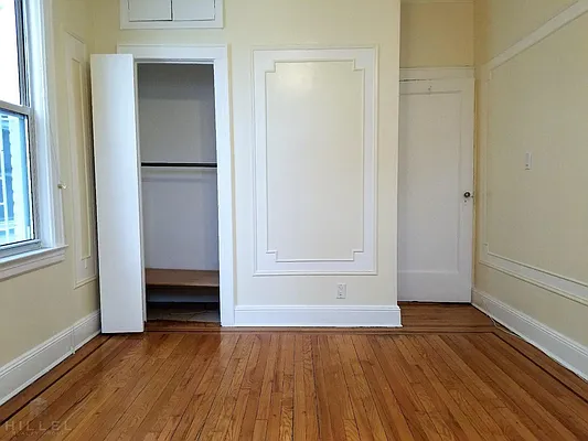 Rented by Hillel Realty Group | media 11