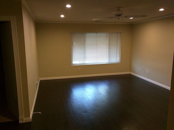 4th image of 11476 Lev Ave