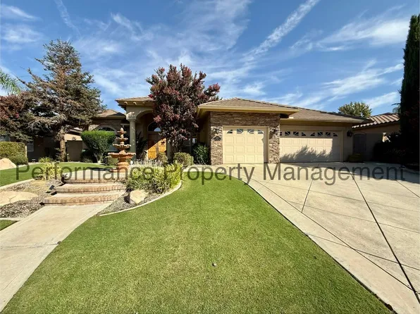 12520 Crown Crest Dr, Bakersfield, CA 93311