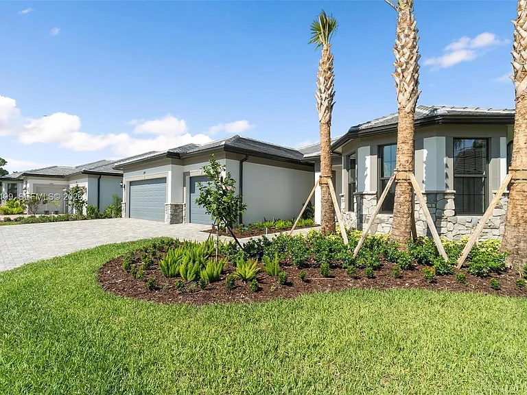 4546 Cumberland Ter — Photo 42