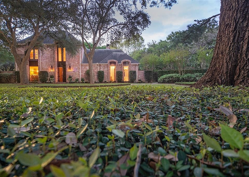 1st image of 713 Tanglewood Blvd