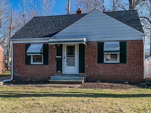 2nd image of 393 Lucille Ave