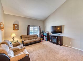 32895 Chantada Ave, Acton, CA 93510