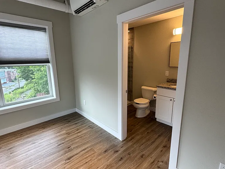 1 Mechanic St #14 — Photo 6