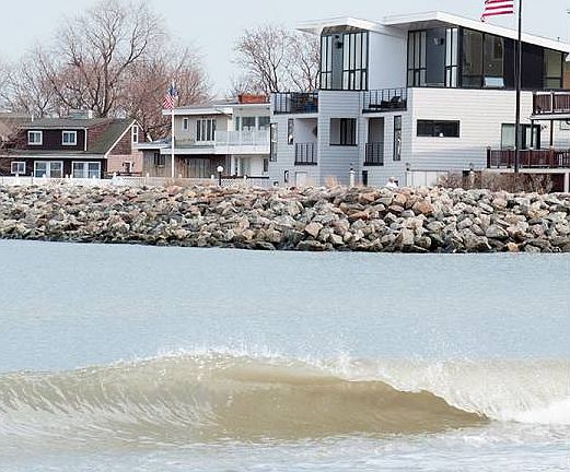 True Waterfront Living