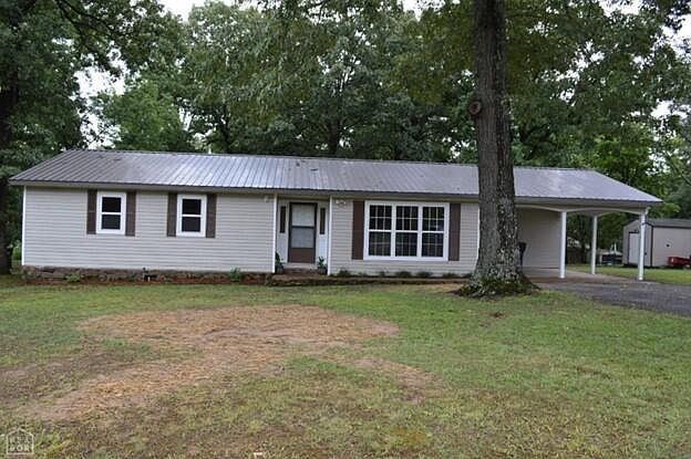 1st image of 1428 White Dr