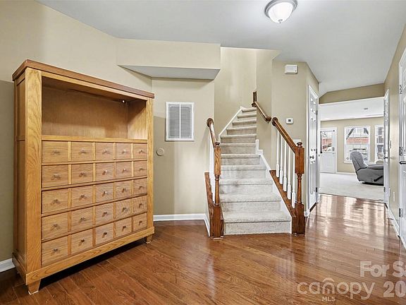 2nd image of 6148 Rockefeller Ln