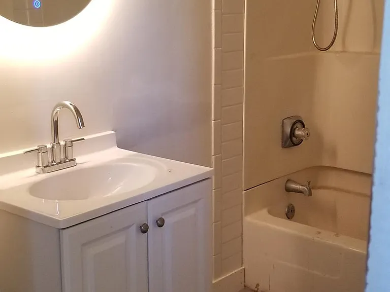 920 Reservoir Ave #2 — Photo 15