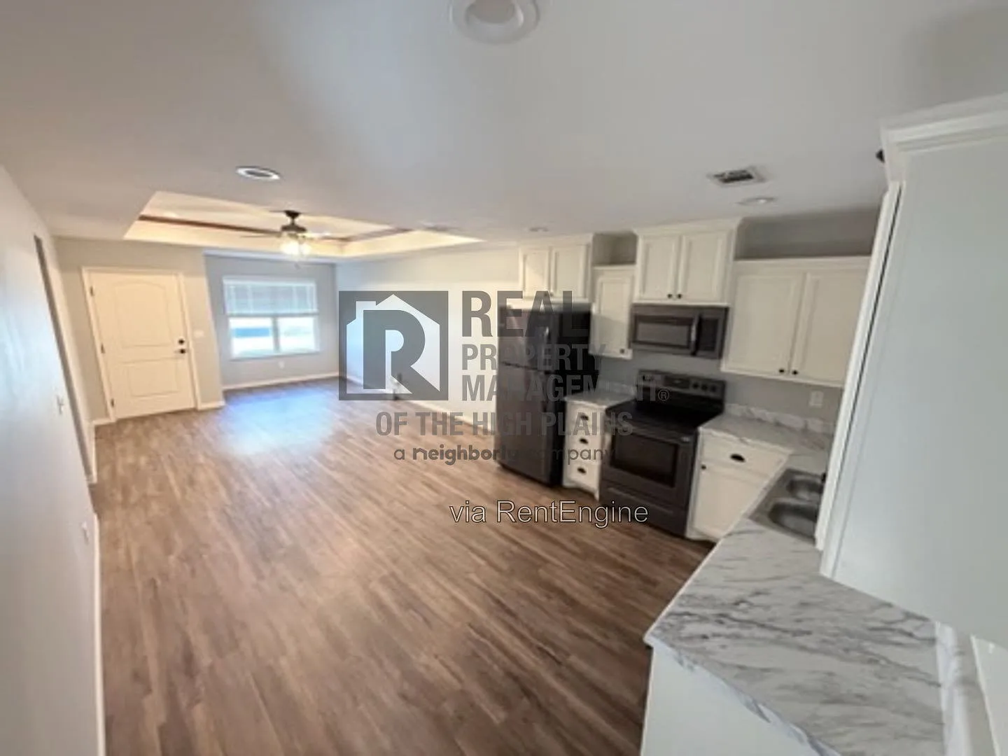 2 bed, 2.0 bath, $1,425 — Photo 3