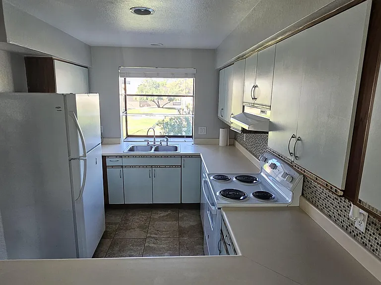 3309 N 70th St #206 — Photo 5