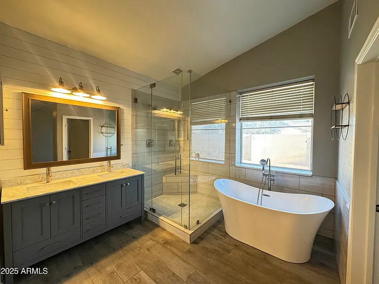 2057 N 132nd Dr — Photo 19