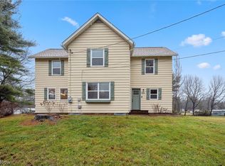 3241 Wadsworth Rd, Barberton, OH 44203