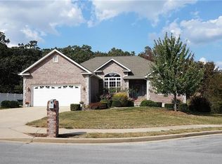 209 Sooter Ln, Rolla, MO 65401