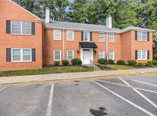 344 Hanover Arms Ct APT C, Winston Salem, NC 27104