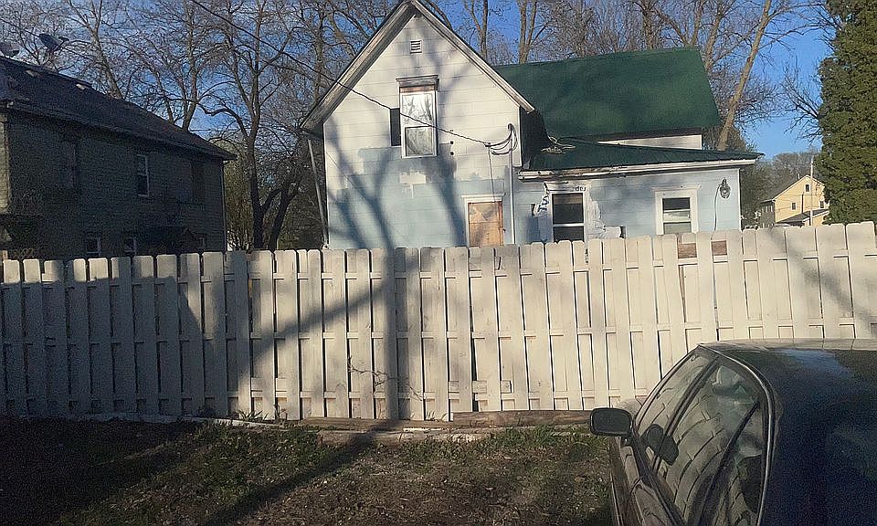 2nd image of 216 S Ontario St