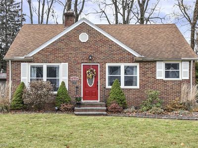 4620 W 227th St, Fairview Park, OH, 44126
