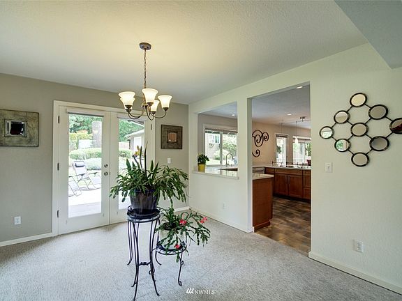 Photos don't do this large area justice.  Plenty of room for you to enjoy here.  Come by and see!