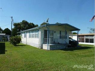 6423 New York St, Zephyrhills, FL 33542